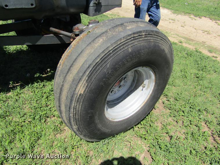 image for item DD8784 1987 White 2-155 Series 3 tractor