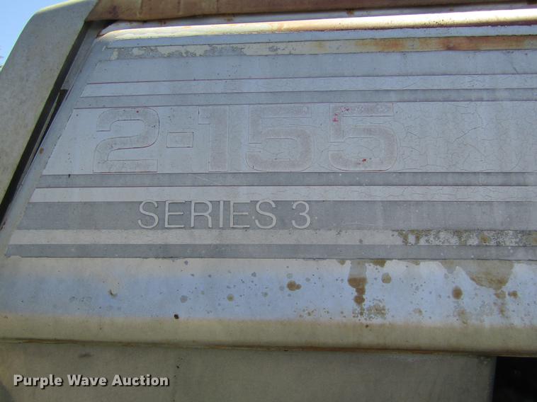 image for item DD8784 1987 White 2-155 Series 3 tractor