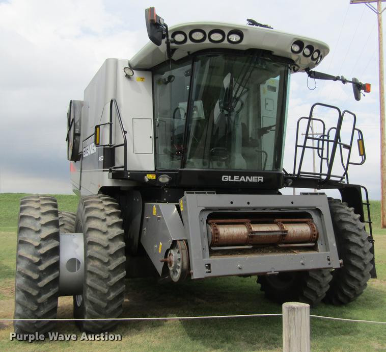 image for item DD8816 2009 Gleaner A86 combine