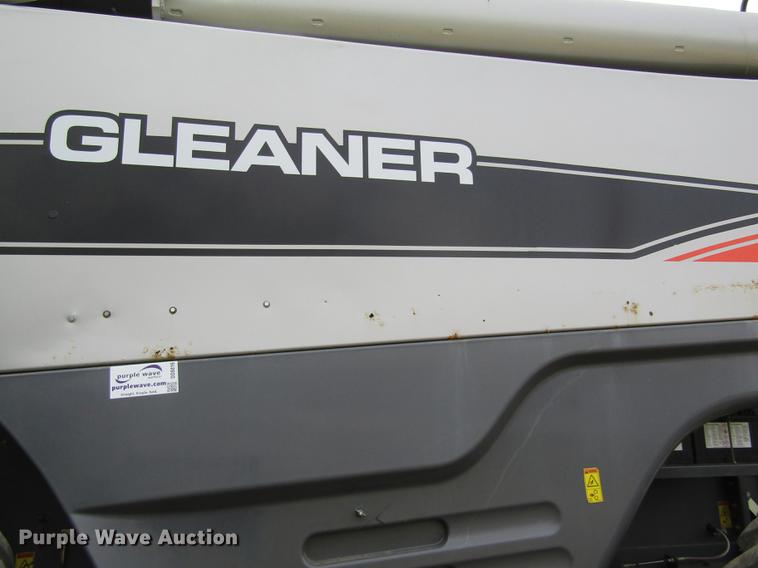 image for item DD8816 2009 Gleaner A86 combine