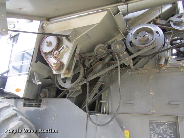 image for item DD8816 2009 Gleaner A86 combine