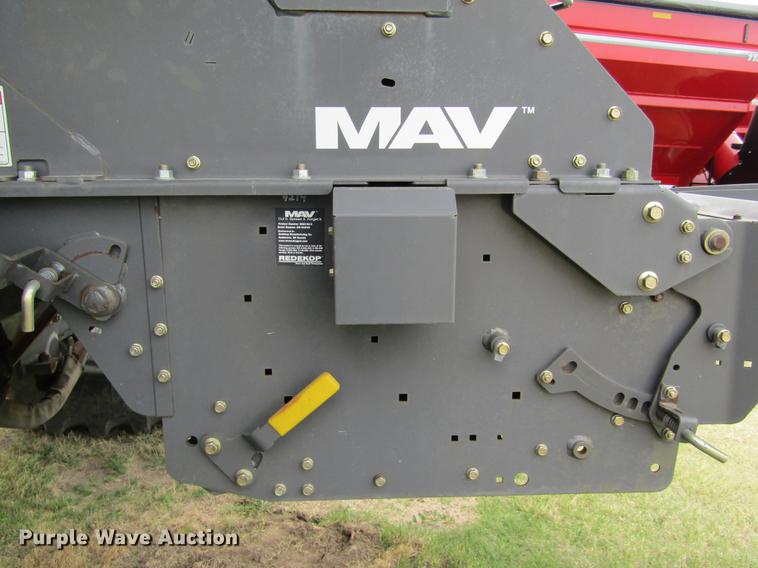 image for item DD8816 2009 Gleaner A86 combine