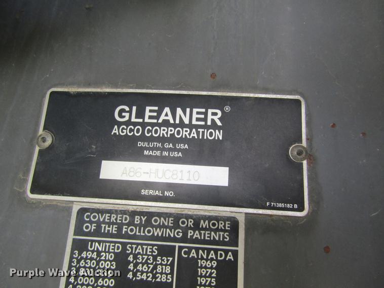 image for item DD8816 2009 Gleaner A86 combine