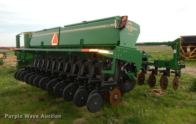 image for item DE1663 Great Plains CPH-1510 Solid Stand grain drill