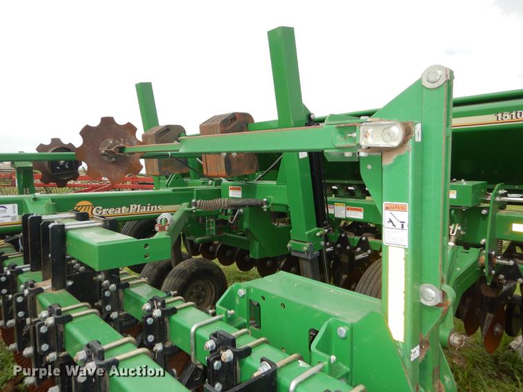 image for item DE1663 Great Plains CPH-1510 Solid Stand grain drill