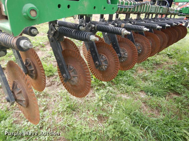 image for item DE1663 Great Plains CPH-1510 Solid Stand grain drill