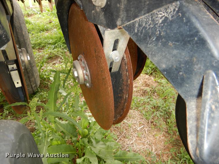 image for item DE1663 Great Plains CPH-1510 Solid Stand grain drill