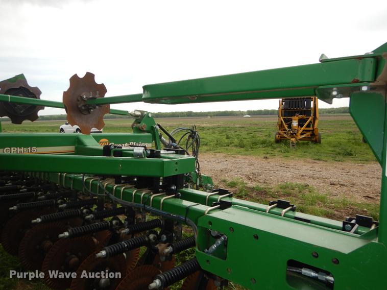 image for item DE1663 Great Plains CPH-1510 Solid Stand grain drill