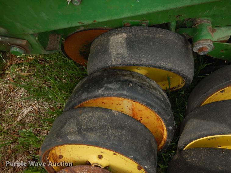 image for item DE1666 John Deere 7000 planter