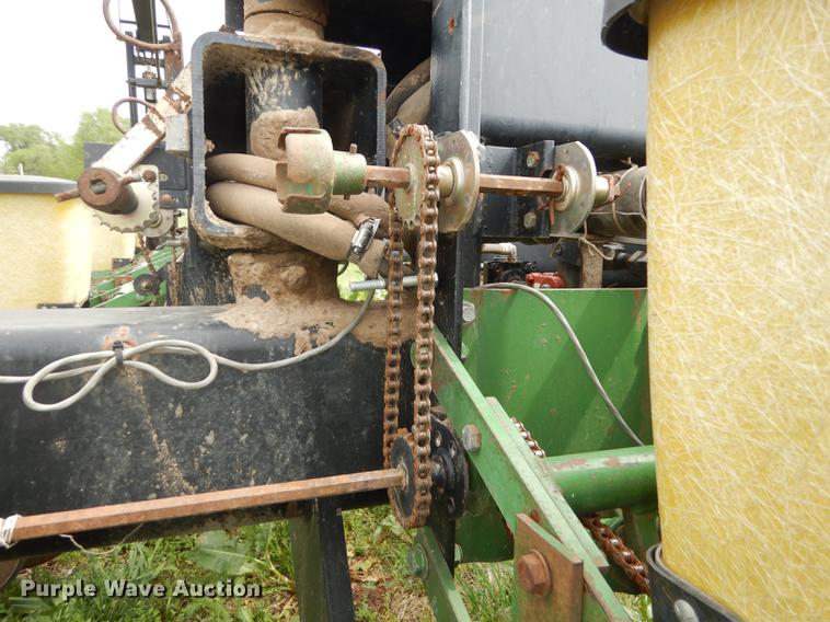 image for item DE1666 John Deere 7000 planter