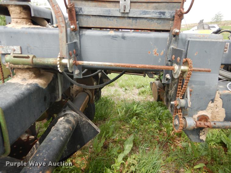 image for item DE1666 John Deere 7000 planter