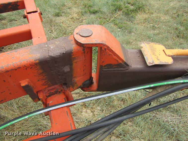 image for item DE6793 Richardson 7X5 sweep plow