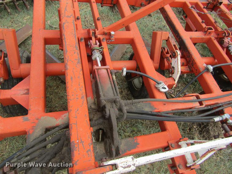 image for item DE6793 Richardson 7X5 sweep plow