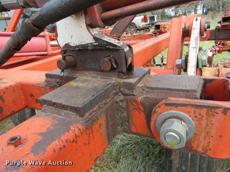 image for item DE6793 Richardson 7X5 sweep plow