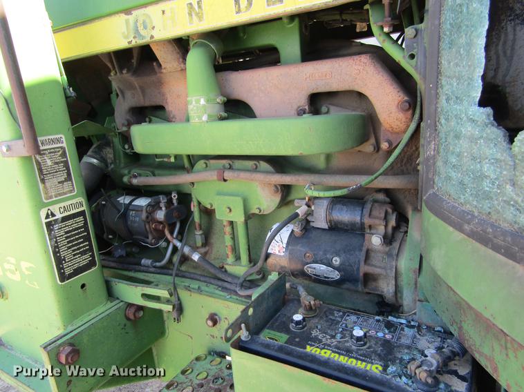 image for item DE6817 1976 John Deere 4430 tractor