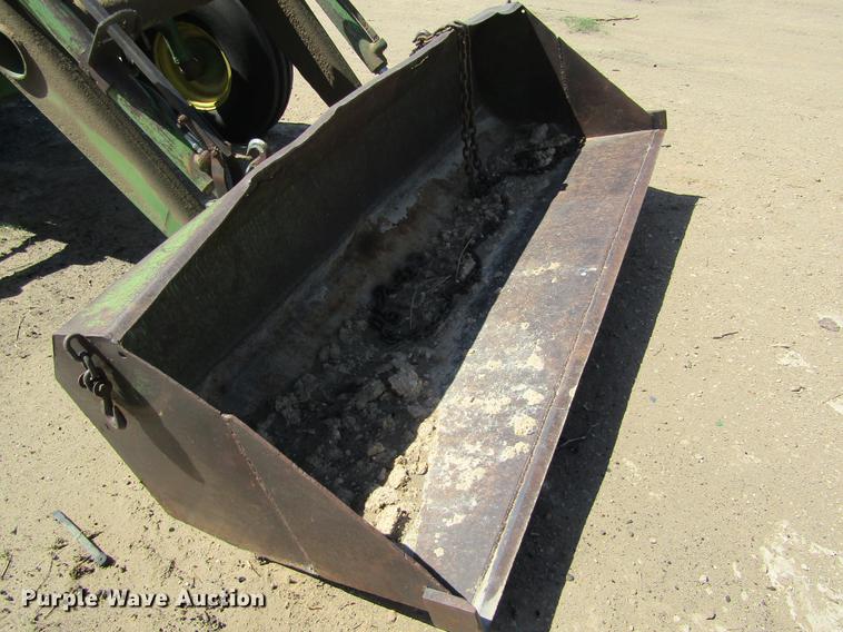 image for item DE6817 1976 John Deere 4430 tractor