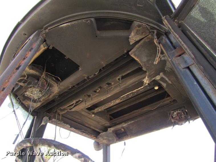 image for item DE6817 1976 John Deere 4430 tractor