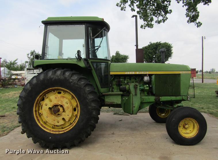 image for item DE6820 1974 John Deere 4230 tractor
