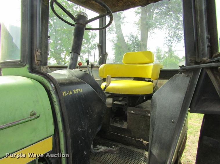 image for item DE6820 1974 John Deere 4230 tractor