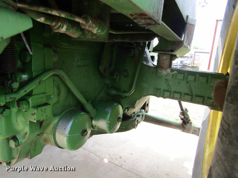 image for item DE6820 1974 John Deere 4230 tractor