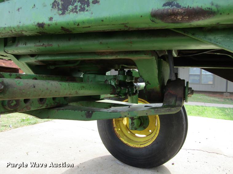 image for item DE6820 1974 John Deere 4230 tractor