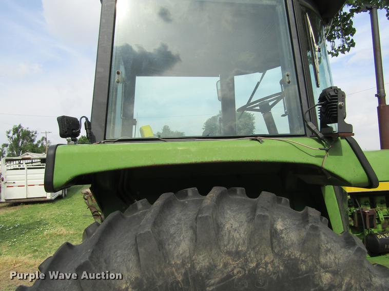 image for item DE6820 1974 John Deere 4230 tractor