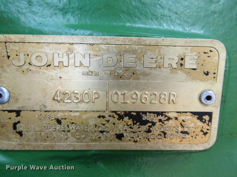 image for item DE6820 1974 John Deere 4230 tractor