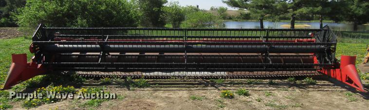 image for item DF3790 1994 Massey Ferguson 9750-25 platform head