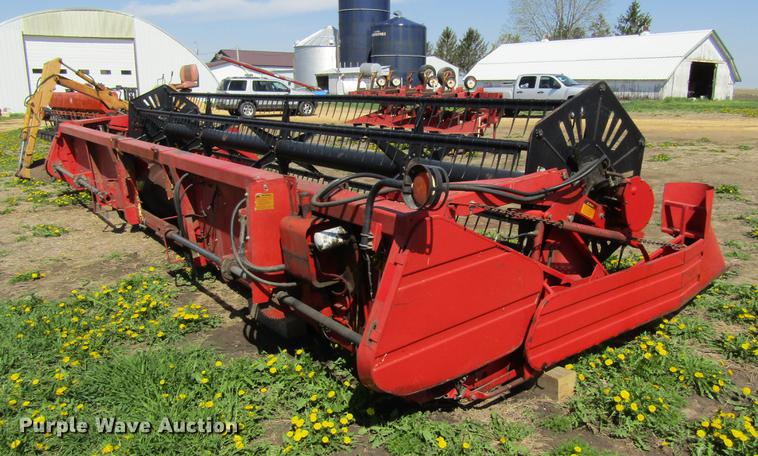 image for item DF3790 1994 Massey Ferguson 9750-25 platform head