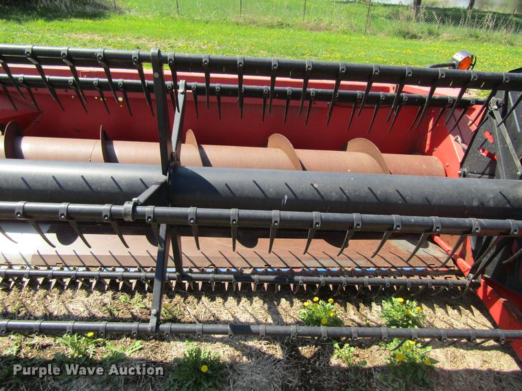 image for item DF3790 1994 Massey Ferguson 9750-25 platform head