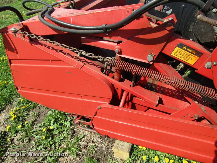 image for item DF3790 1994 Massey Ferguson 9750-25 platform head