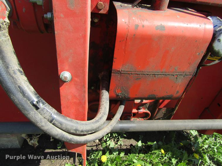 image for item DF3790 1994 Massey Ferguson 9750-25 platform head