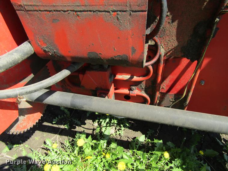 image for item DF3790 1994 Massey Ferguson 9750-25 platform head