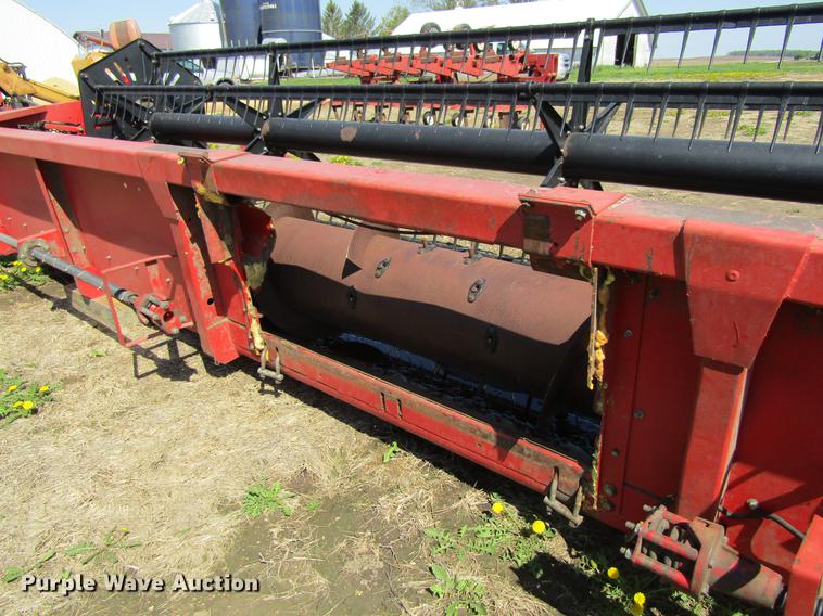 image for item DF3790 1994 Massey Ferguson 9750-25 platform head