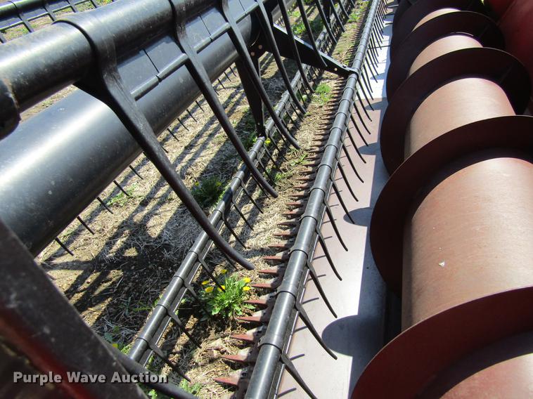 image for item DF3790 1994 Massey Ferguson 9750-25 platform head