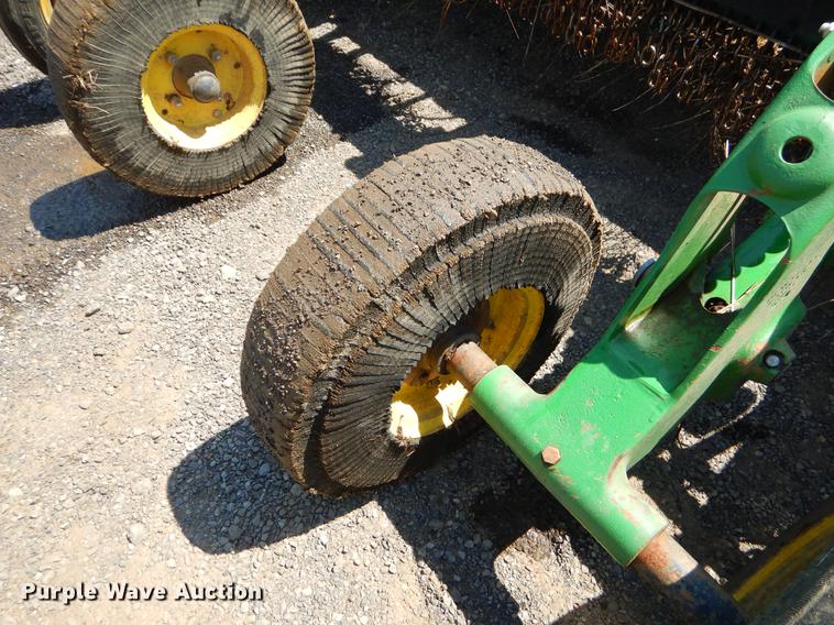 image for item EI9093 John Deere HX15 batwing rotary mower