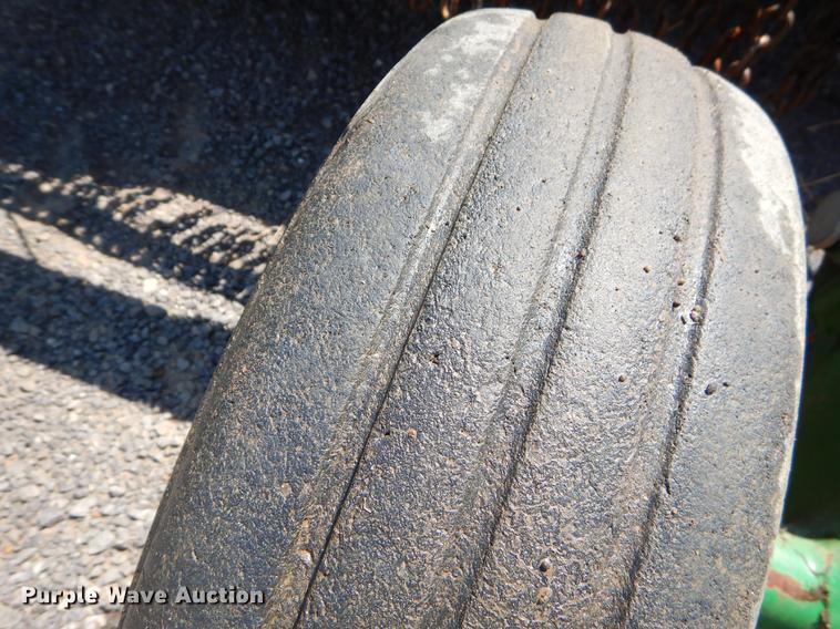 image for item EI9093 John Deere HX15 batwing rotary mower