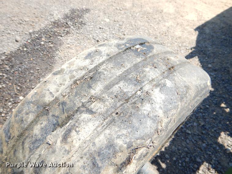 image for item EI9093 John Deere HX15 batwing rotary mower