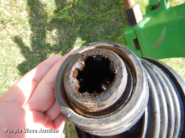 image for item EI9131 John Deere 285 rotary mower