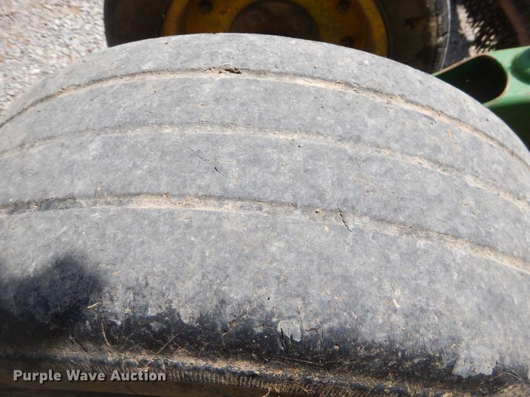 image for item EI9139 John Deere CX15 batwing rotary mower