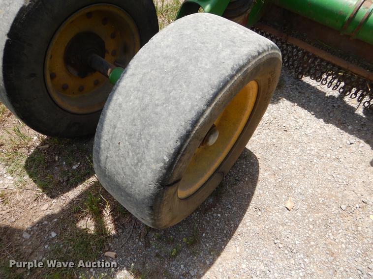 image for item EI9139 John Deere CX15 batwing rotary mower