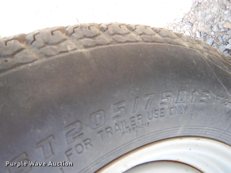 image for item EI9140 Kuhn SR110 hay rake