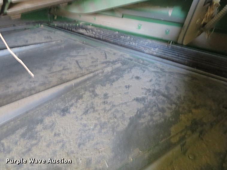 image for item EJ9596 2004 John Deere 9660 STS combine