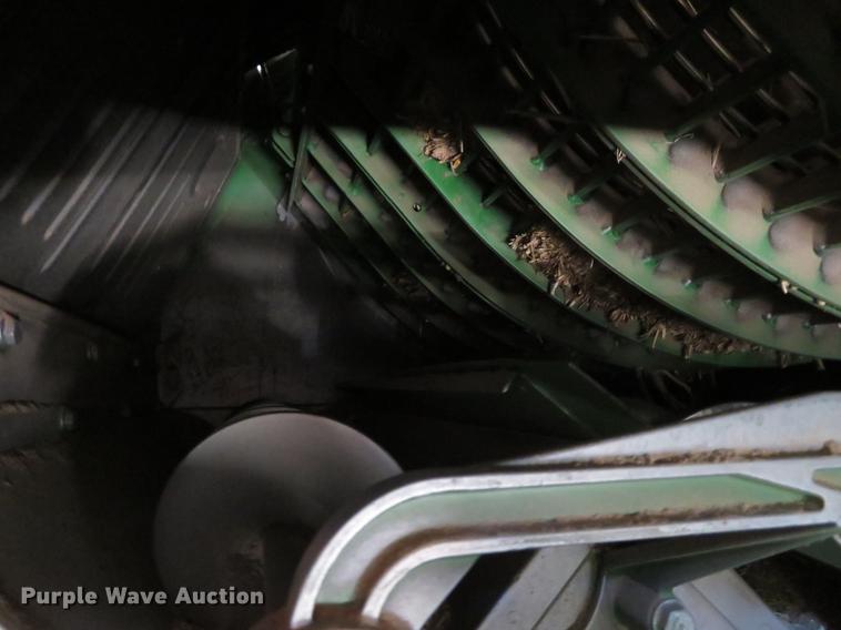 image for item EJ9596 2004 John Deere 9660 STS combine