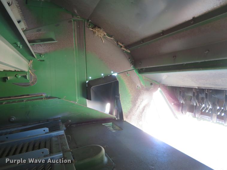 image for item EJ9596 2004 John Deere 9660 STS combine