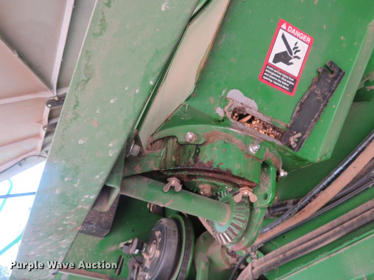 image for item EJ9596 2004 John Deere 9660 STS combine