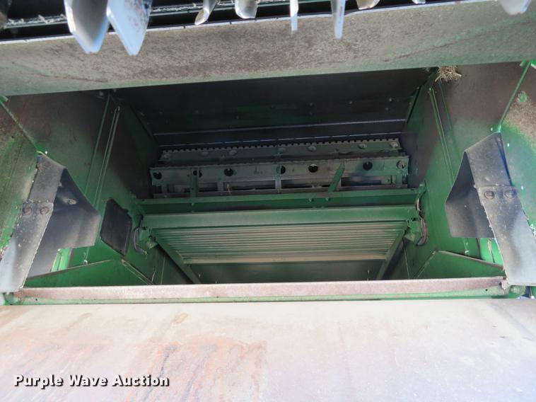 image for item EJ9596 2004 John Deere 9660 STS combine