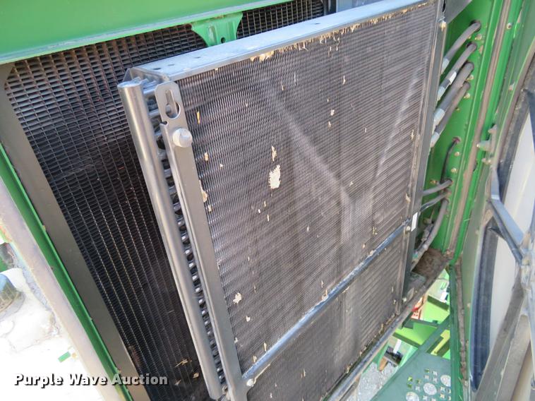 image for item EJ9596 2004 John Deere 9660 STS combine