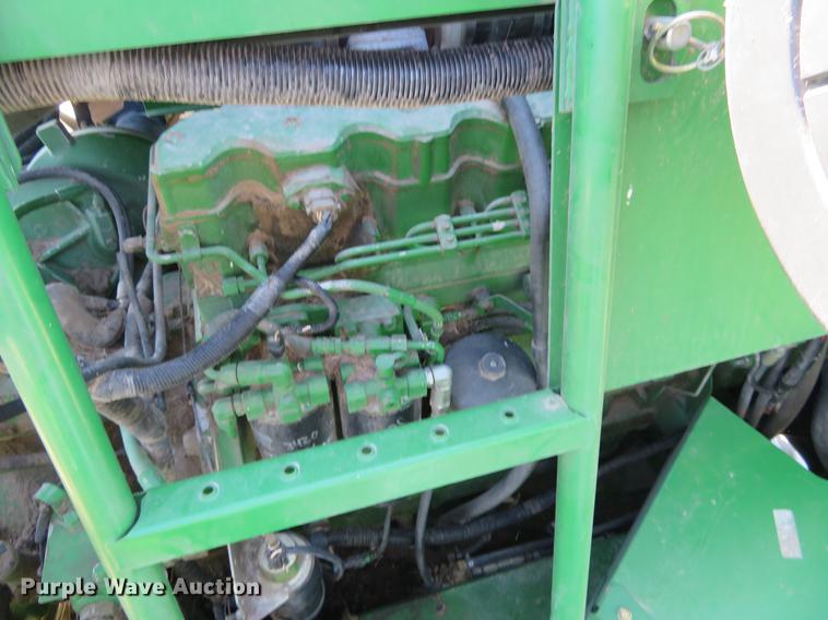 image for item EJ9596 2004 John Deere 9660 STS combine