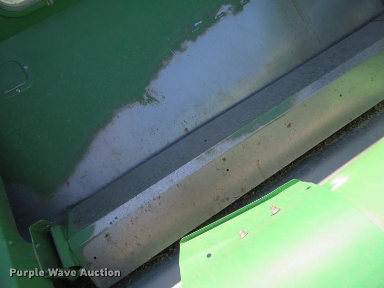 image for item EJ9596 2004 John Deere 9660 STS combine